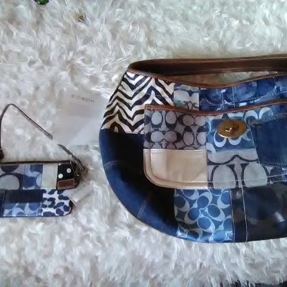 Coach Patchwork Hobo with mathching wristlet - Picture 1 of 6